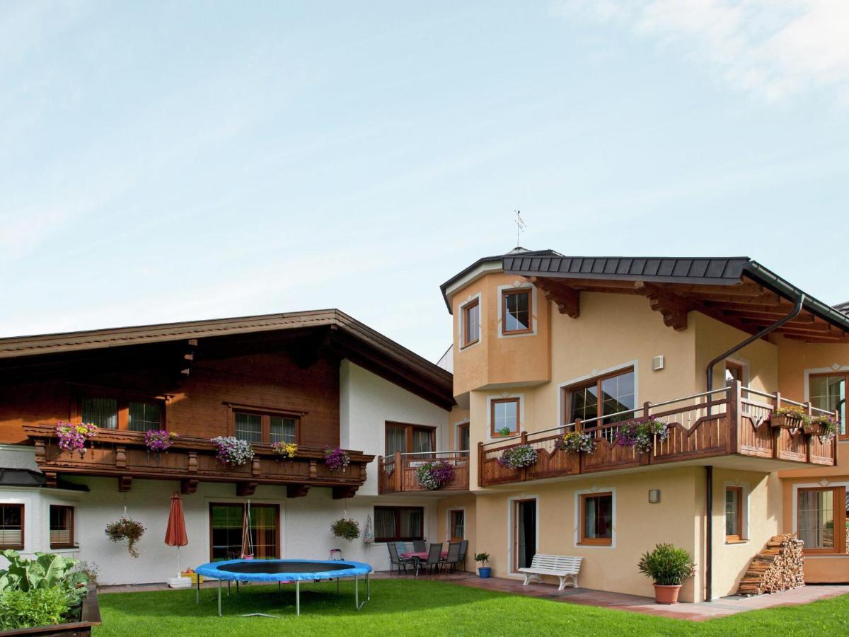 Apartment In Altenmarkt In Pongau Near Ski Area Altenmarkt im Pongau Eksteriør billede